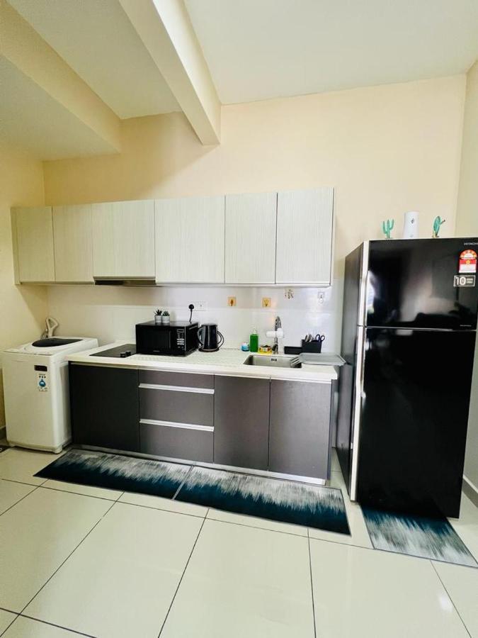 Aira Jb Near Ciq Apartemen